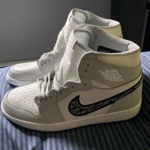 Jordan 1 Dior Shoes